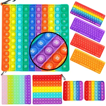 Colorido Matemática Brinquedos Tabelas de Multiplicação Empurrar 100 Bubble Pop Macaron arco-íris, Silicone É Fidget Brinquedos para o Aprendizado de apoio ao Ensino