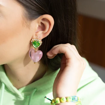 HUANZHI 2021 francês Novo Vintage Colorido Esmalte cor-de-Rosa do Coração Cair Brinco Pedra de Cristal Verde Amor Pingente, Brincos para Mulheres Meninas