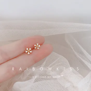 Moda Floco De Neve Mini Ouvido Pregos Para As Mulheres De Design Simples Flor Brincos Ins Líquido Vermelho De Produtos 2021 Novas Jóias Por Atacado